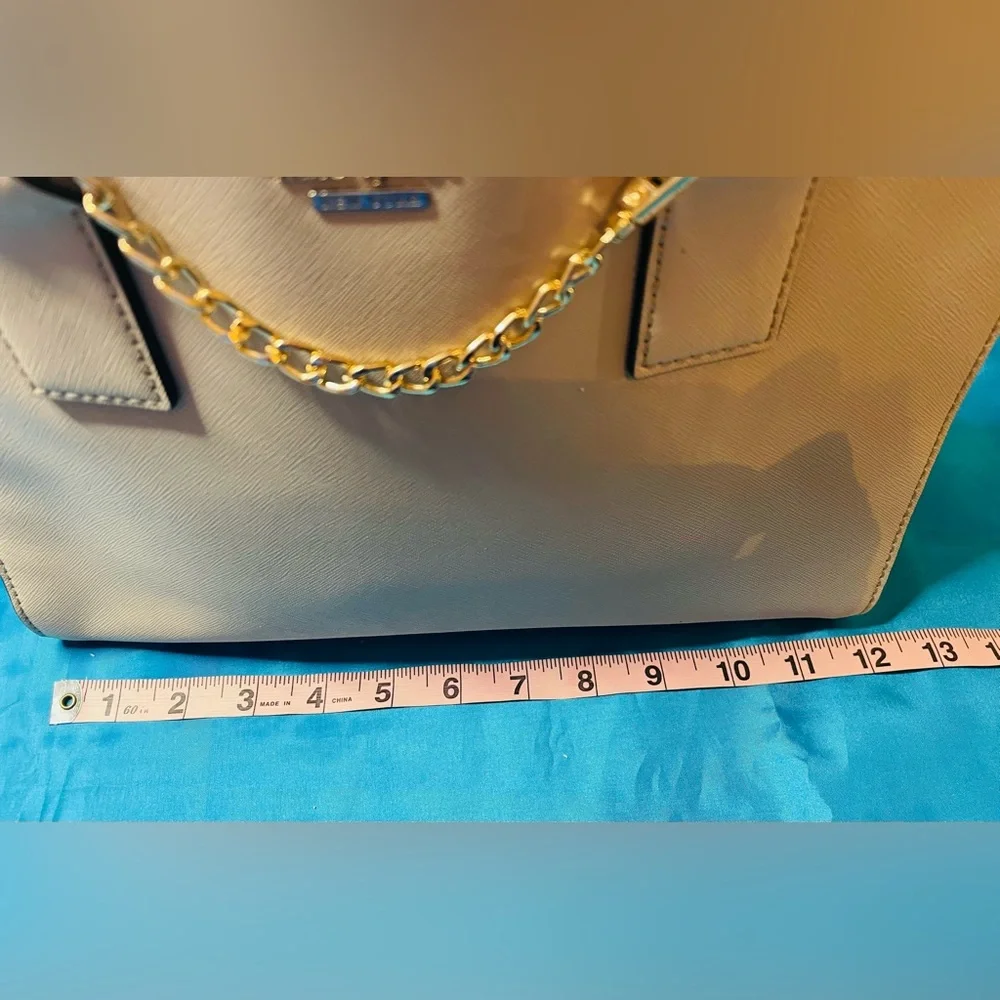 Kate Spade Large Shoulder Bag Beige EUC 3 Big Compartments B & W Striped Lining - Picture 12 of 14